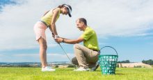 Initiation au golf : 10 erreurs très répandues à éviter absolument