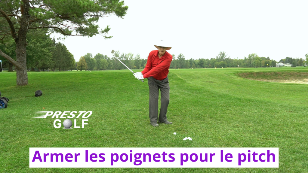 Armer les poignets pour le pitch au golf